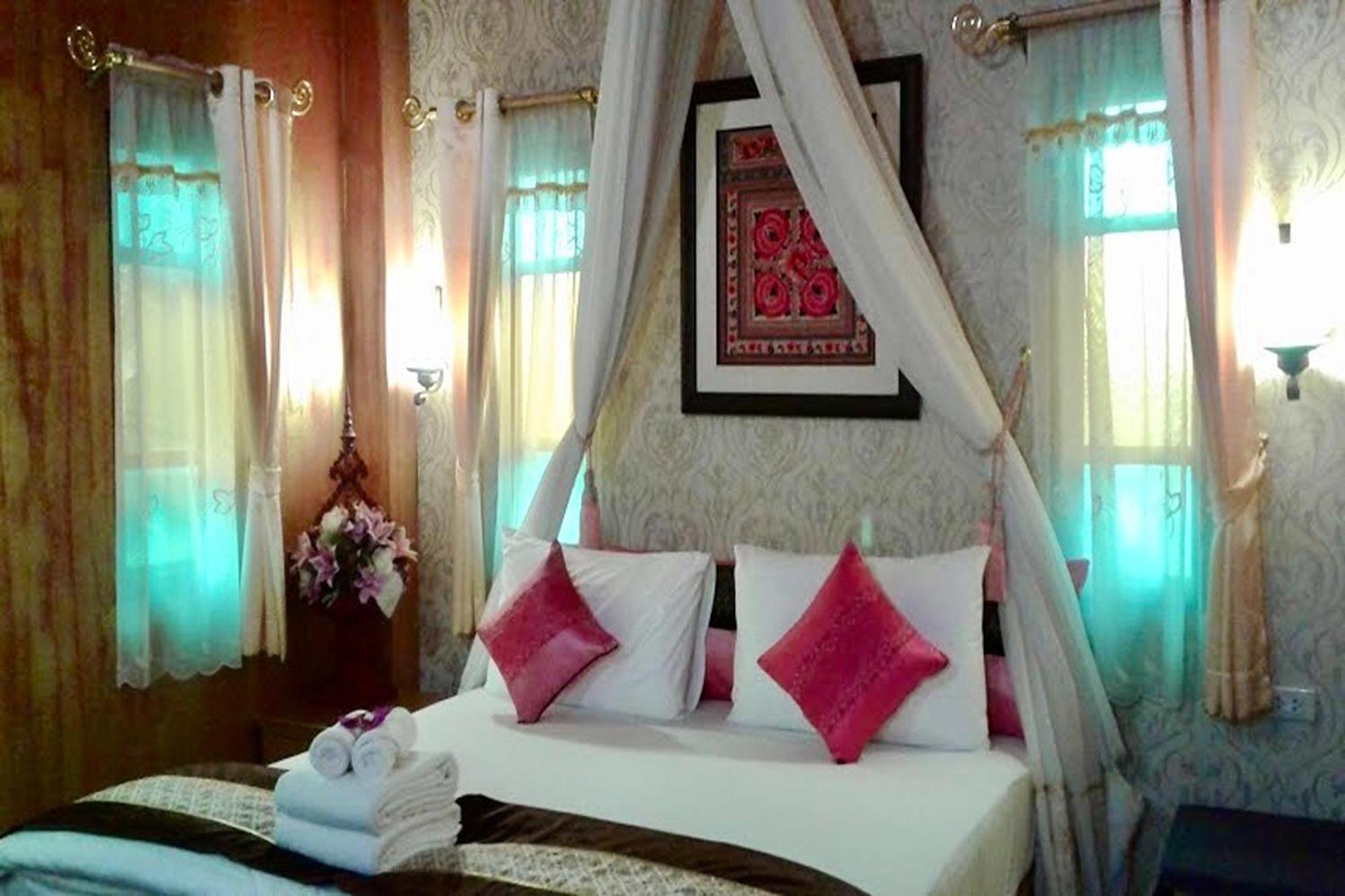 Amethyst Hotel Chiang Mai Buitenkant foto