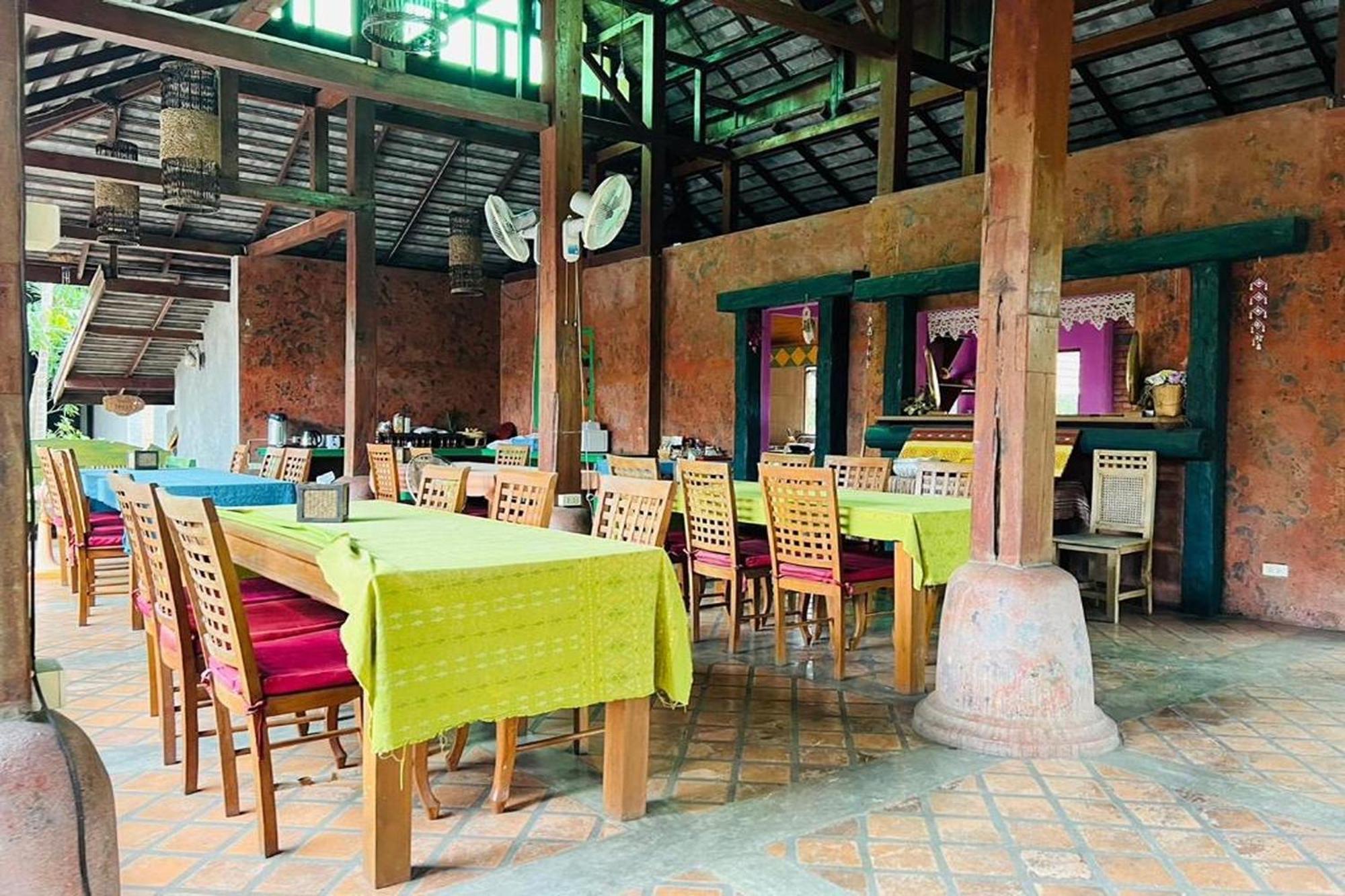 Amethyst Hotel Chiang Mai Buitenkant foto